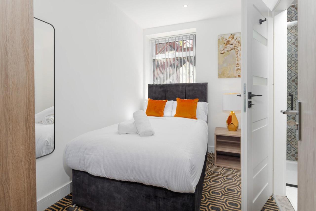 Flatzy - 16 Guests 4 En-Suite Central Apartment A ليفربول المظهر الخارجي الصورة