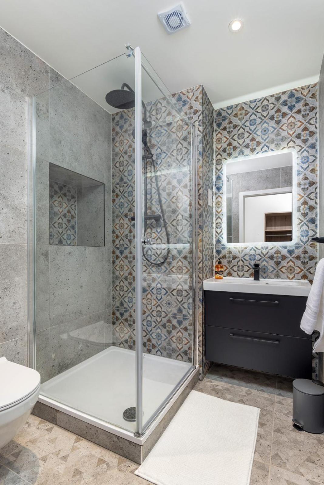 Flatzy - 16 Guests 4 En-Suite Central Apartment A ليفربول المظهر الخارجي الصورة