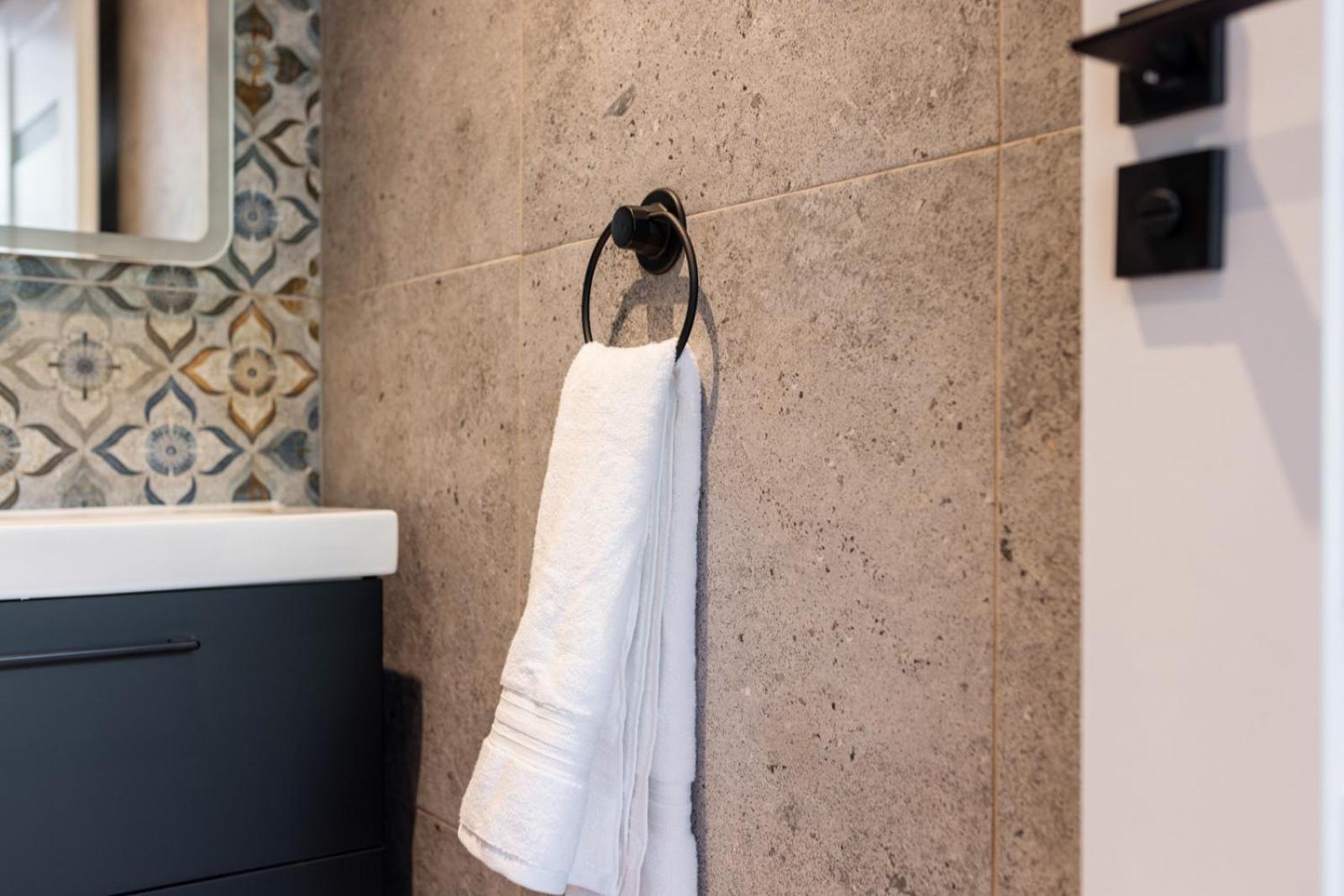 Flatzy - 16 Guests 4 En-Suite Central Apartment A ليفربول المظهر الخارجي الصورة